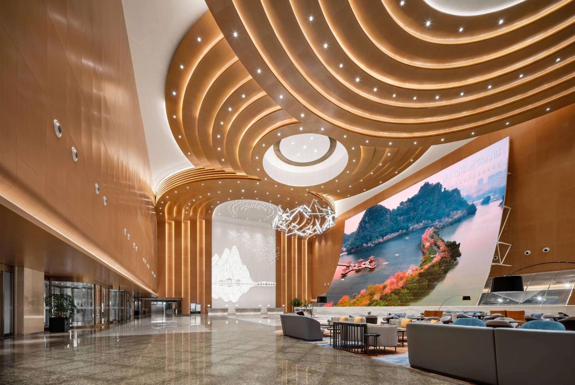 Wyndham Grand Zhaoqing Downtown Hotel Екстериор снимка