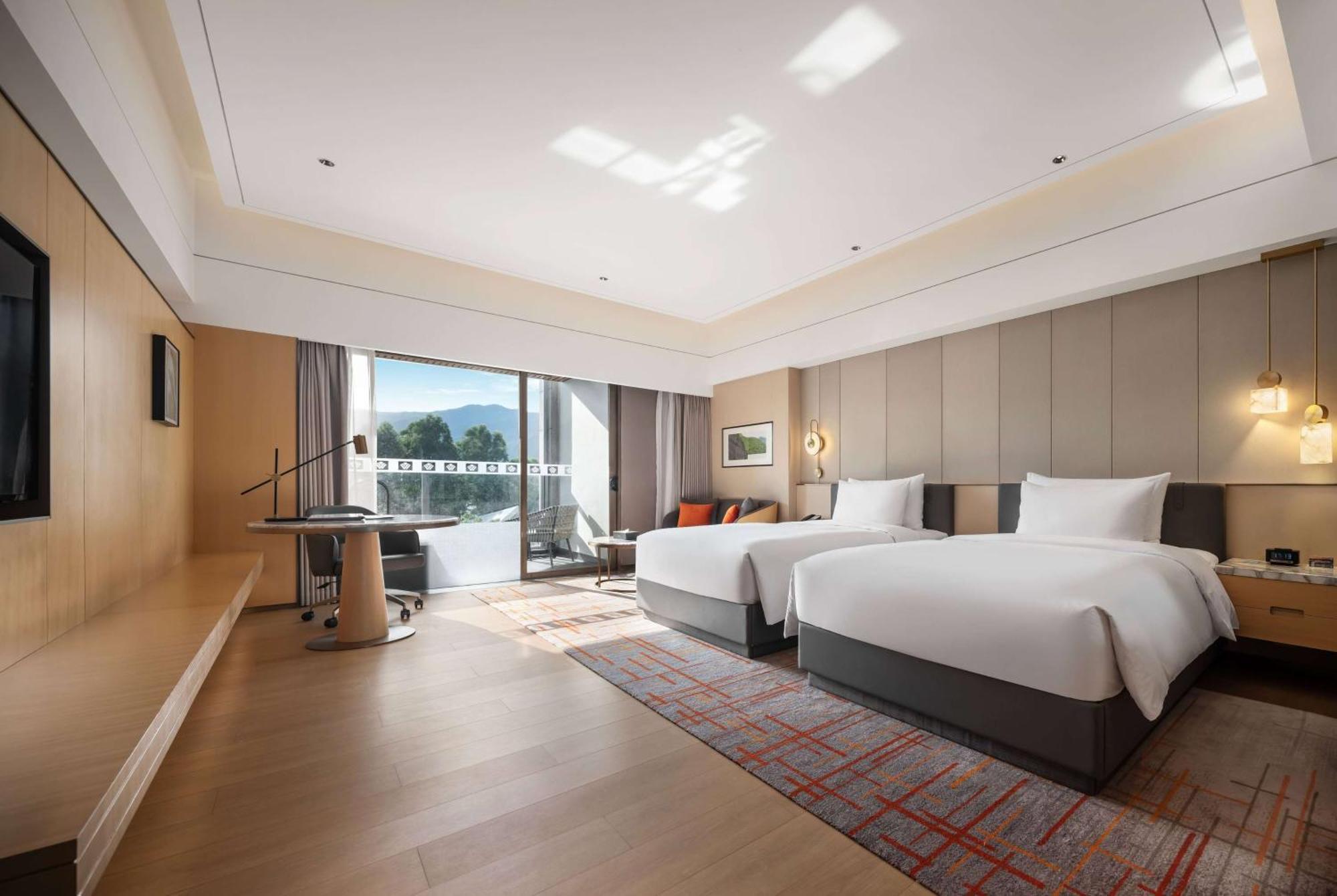 Wyndham Grand Zhaoqing Downtown Hotel Екстериор снимка