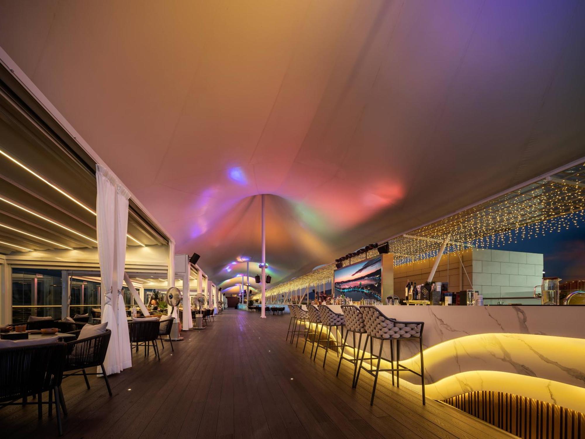 Wyndham Grand Zhaoqing Downtown Hotel Екстериор снимка