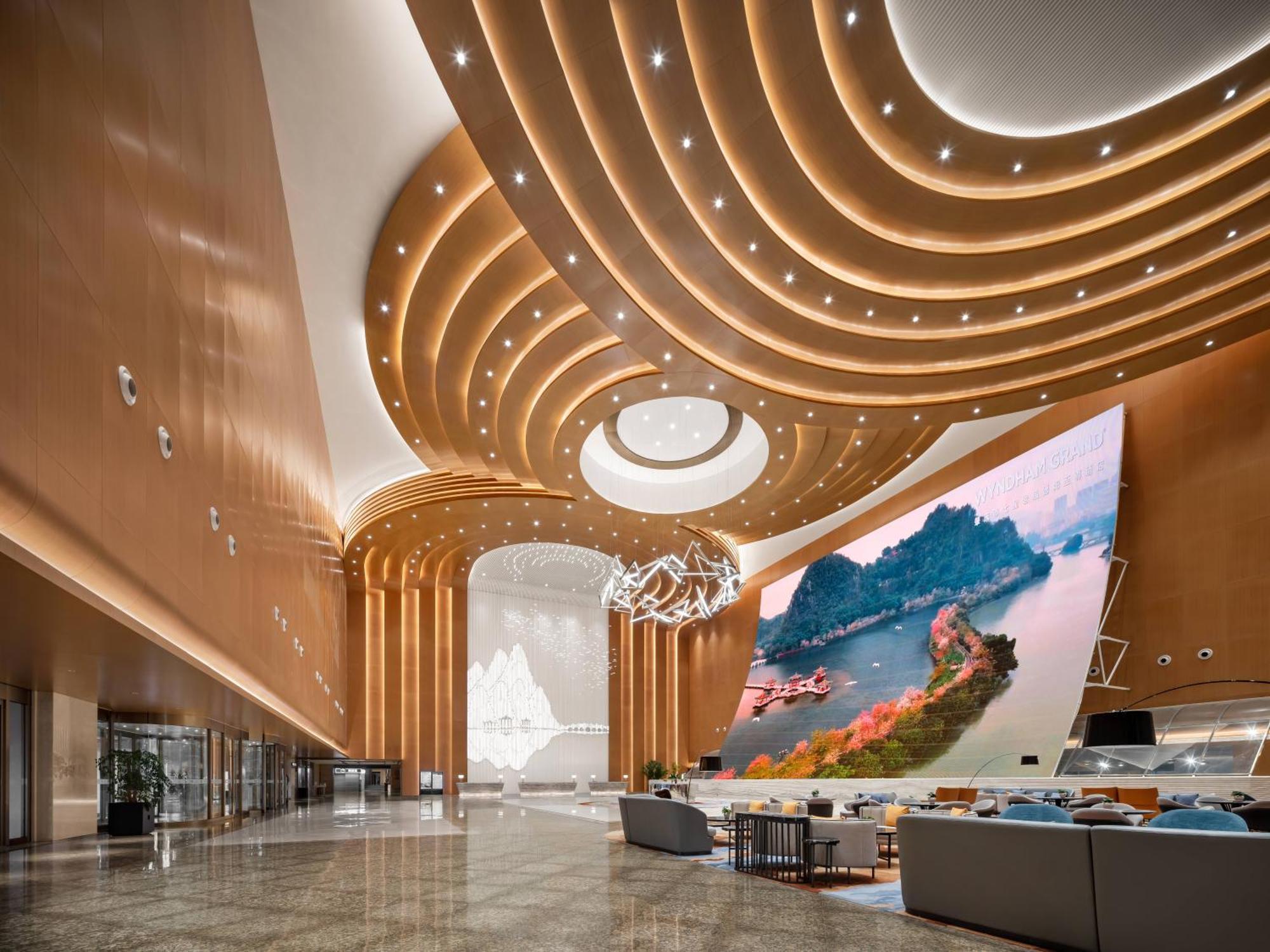 Wyndham Grand Zhaoqing Downtown Hotel Екстериор снимка